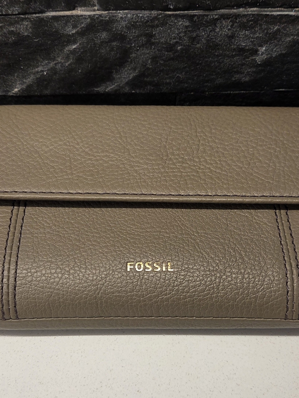 Fossil Taupe Pebbled Leather Wallet Clutch - Picture 12 of 12